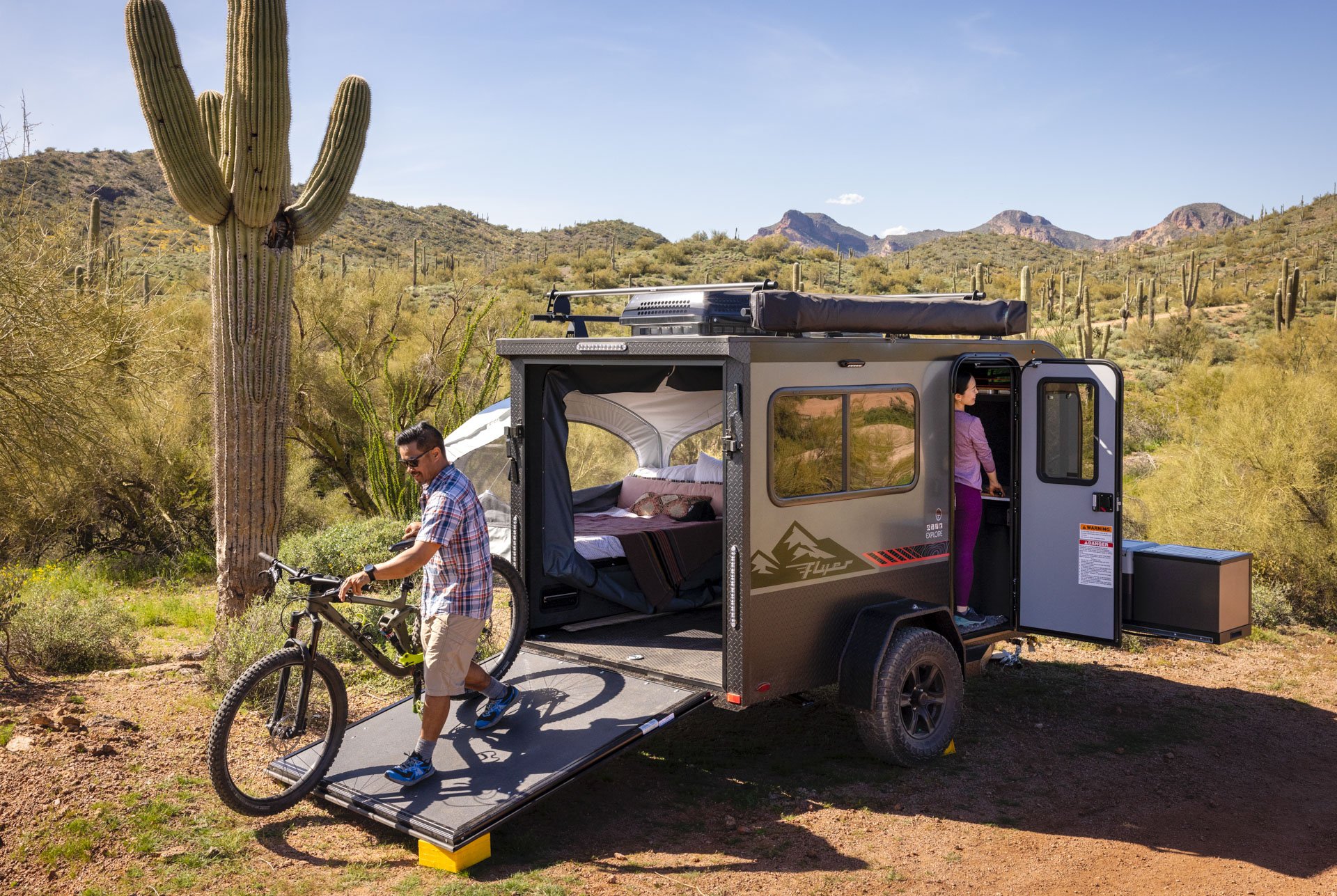 adventure camper mirco-lite toy hauler