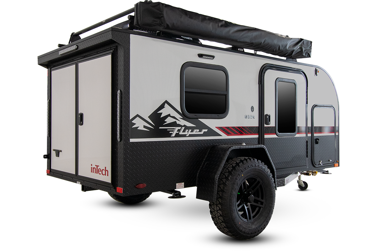 Flyer trailer exterior