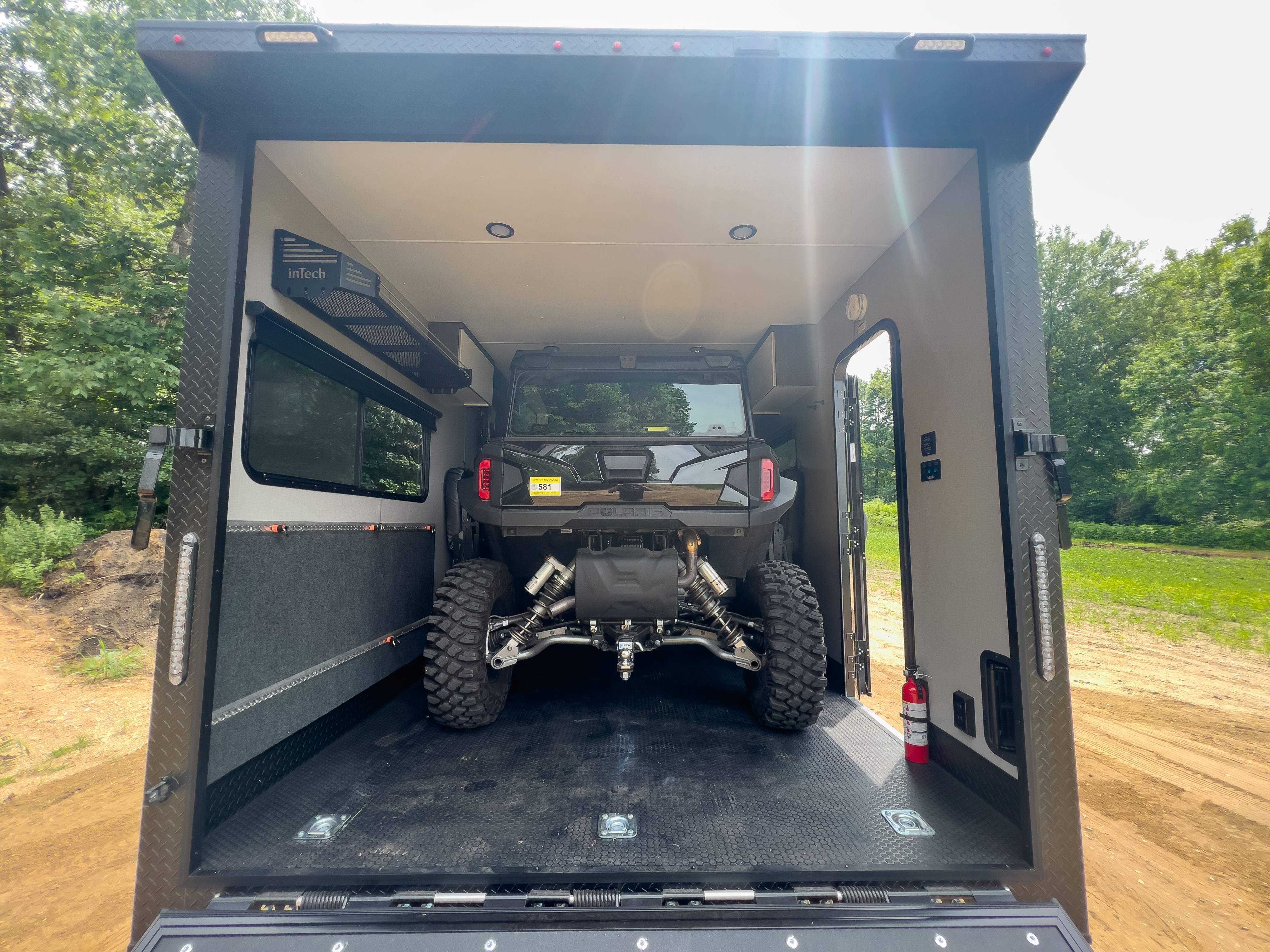 inTech OVR adventure Inside