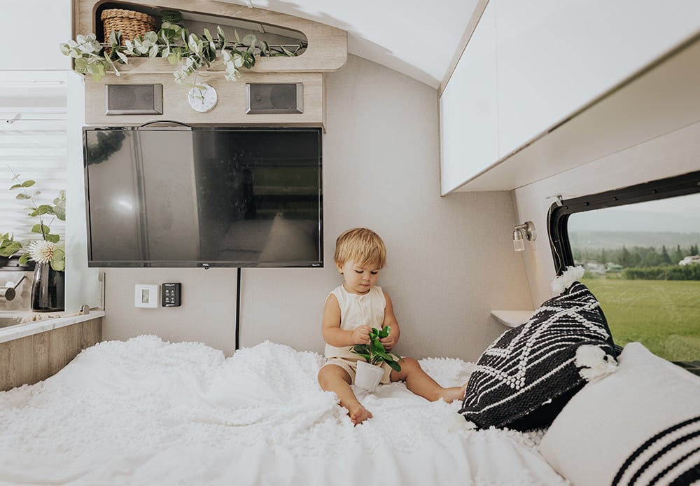 lightweight spacious design travel trailer