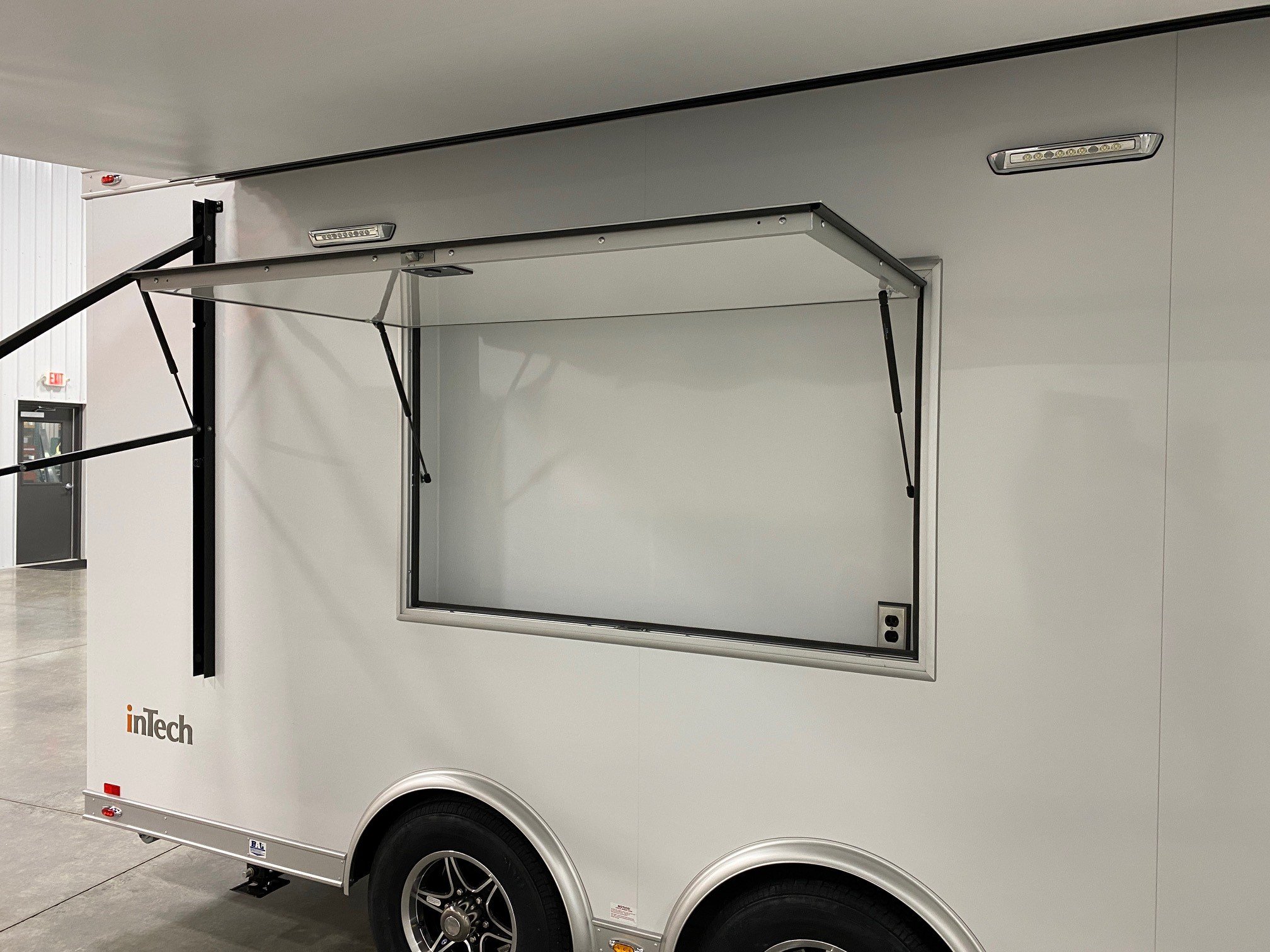 intech trailers