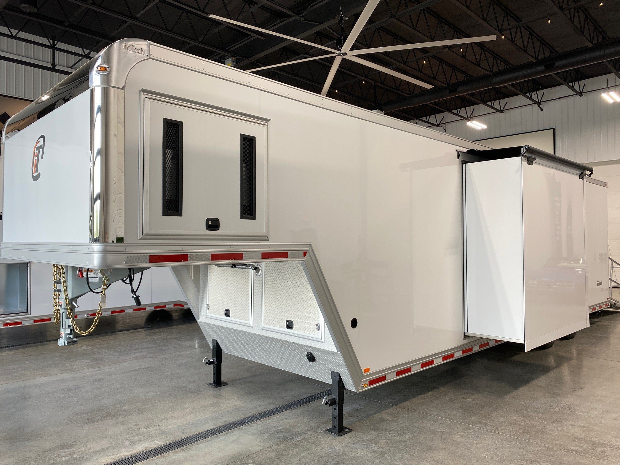 intech trailers