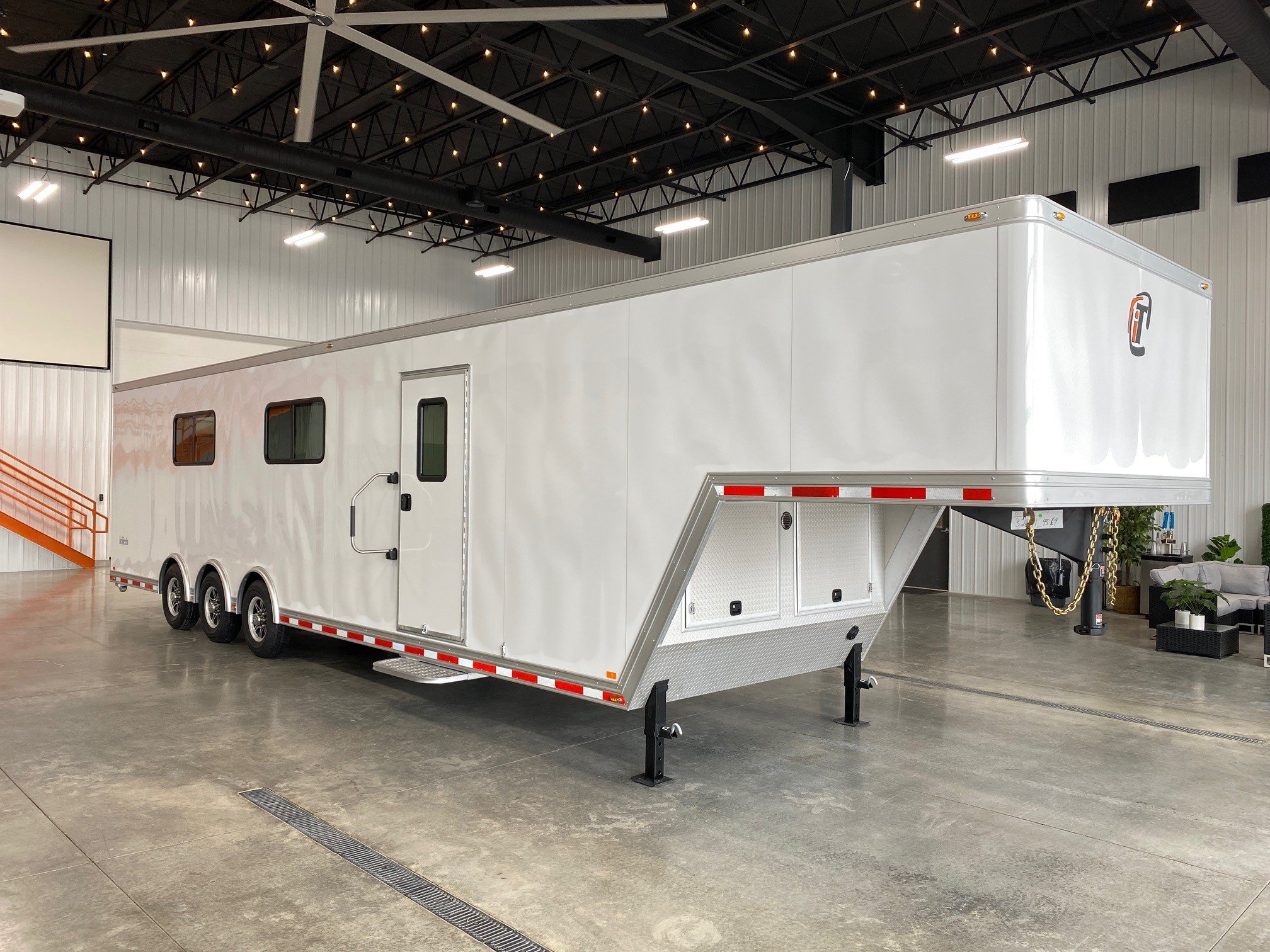 intech trailers