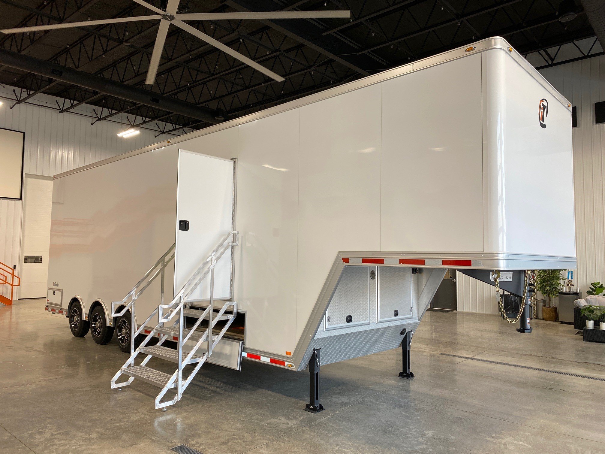 intech trailers