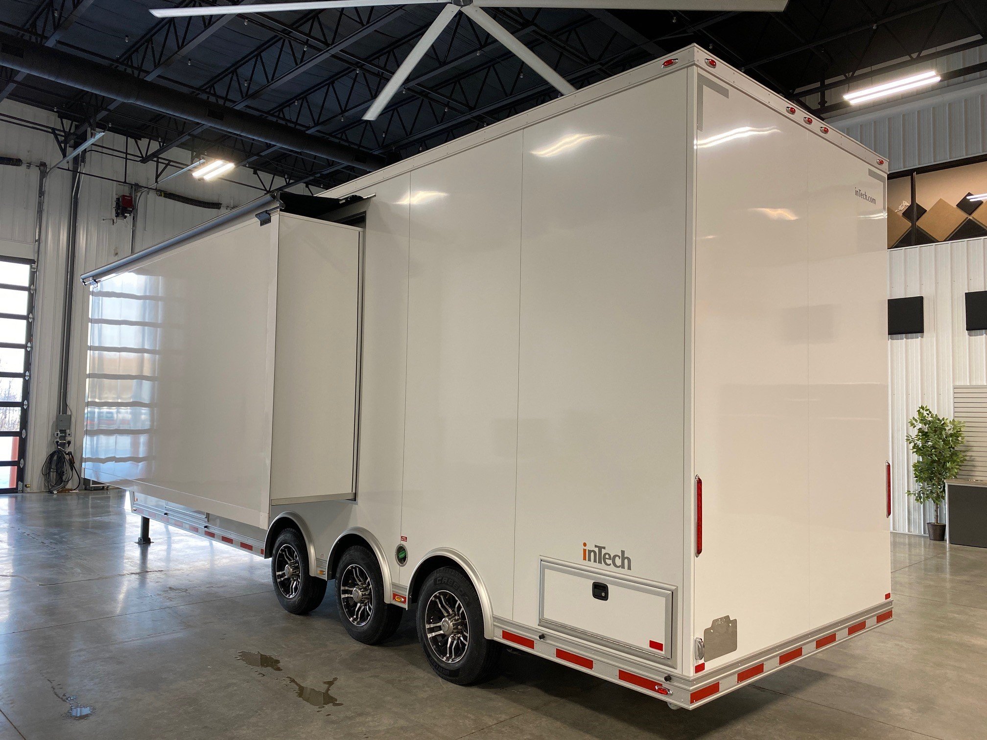 intech trailers