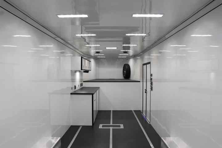 inTech Gooseneck Trailer
