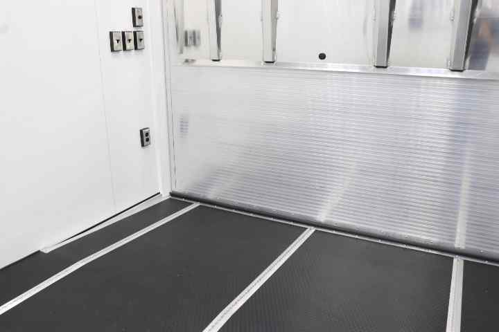 inTech Gooseneck Trailer