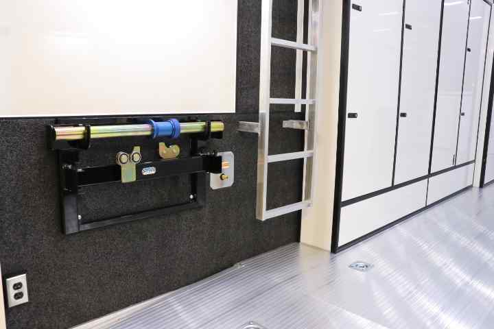 inTech Gooseneck Trailer