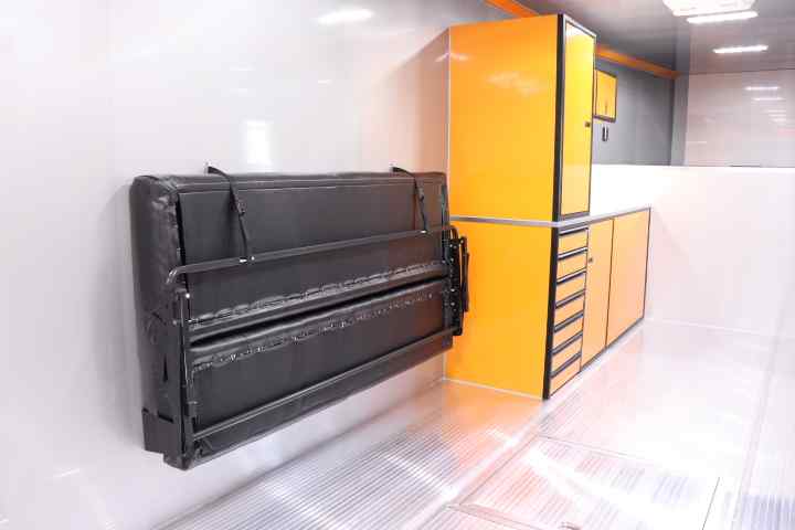 inTech Gooseneck Trailer