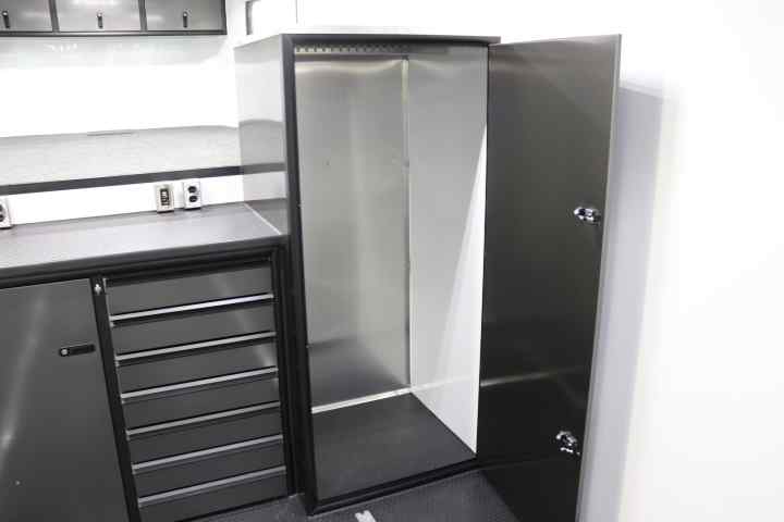 inTech Gooseneck Trailer