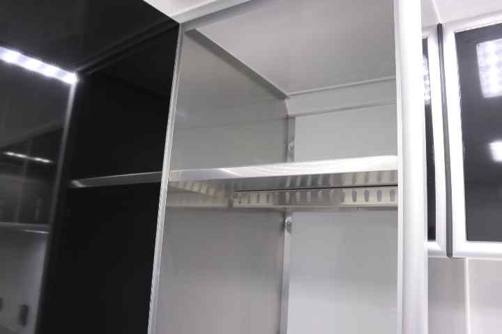 inTech Gooseneck Trailer