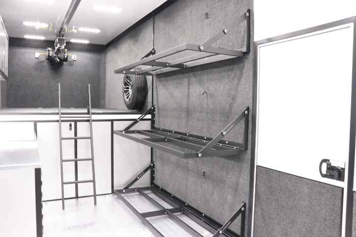 inTech Gooseneck Trailer