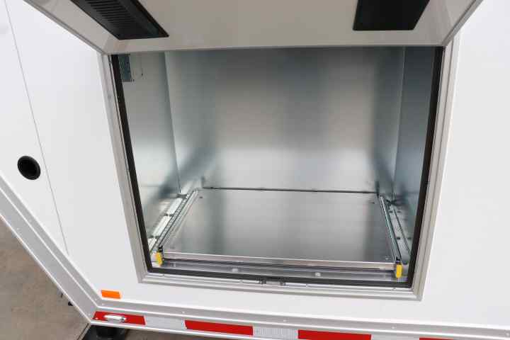 inTech Gooseneck Trailer