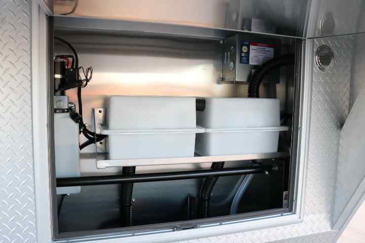 inTech Gooseneck Trailer