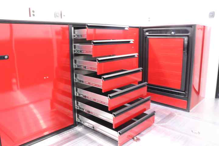 inTech Gooseneck Trailer