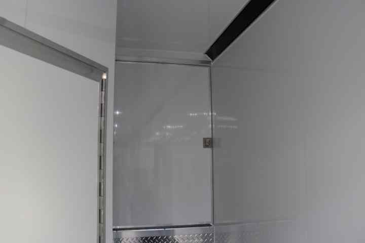 inTech Gooseneck Trailer