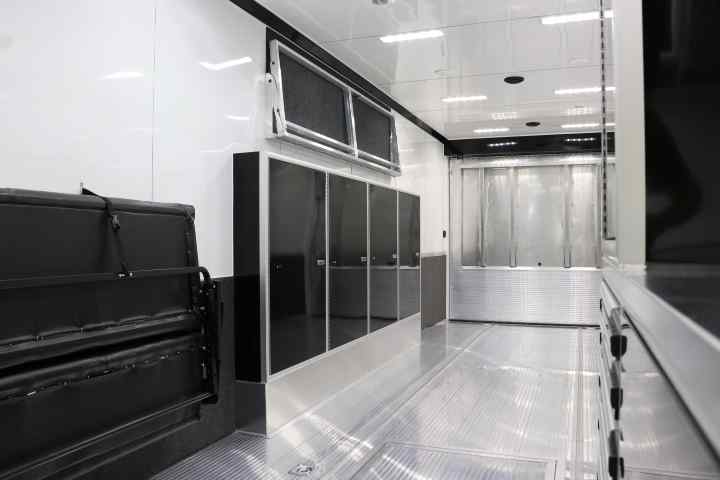 inTech Gooseneck Trailer