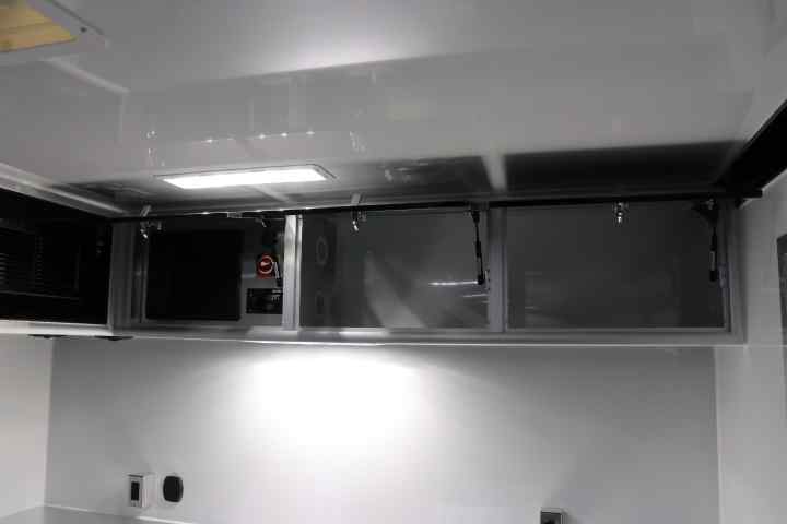 inTech Gooseneck Trailer