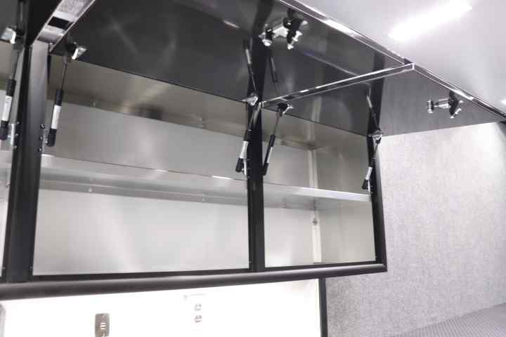 inTech Gooseneck Trailer