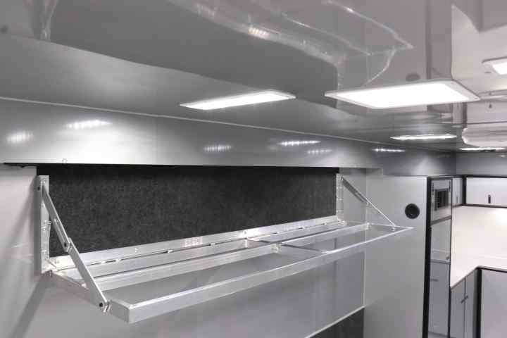 inTech Gooseneck Trailer