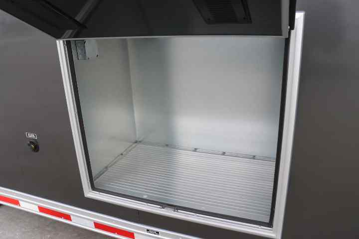 inTech Gooseneck Trailer