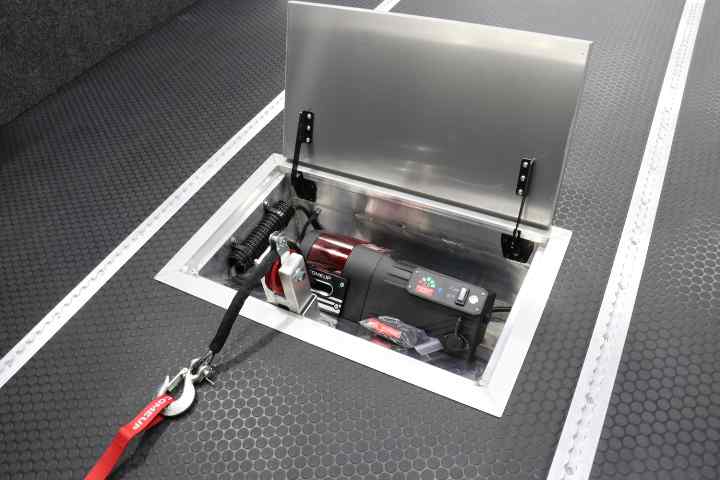 inTech Gooseneck Trailer
