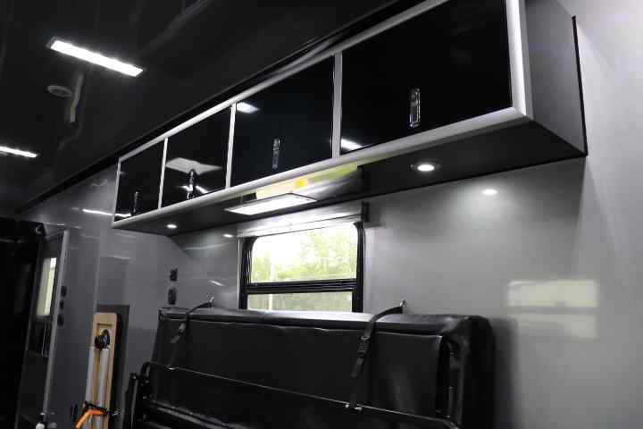 inTech Gooseneck Trailer