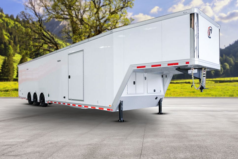 inTech Gooseneck Trailer