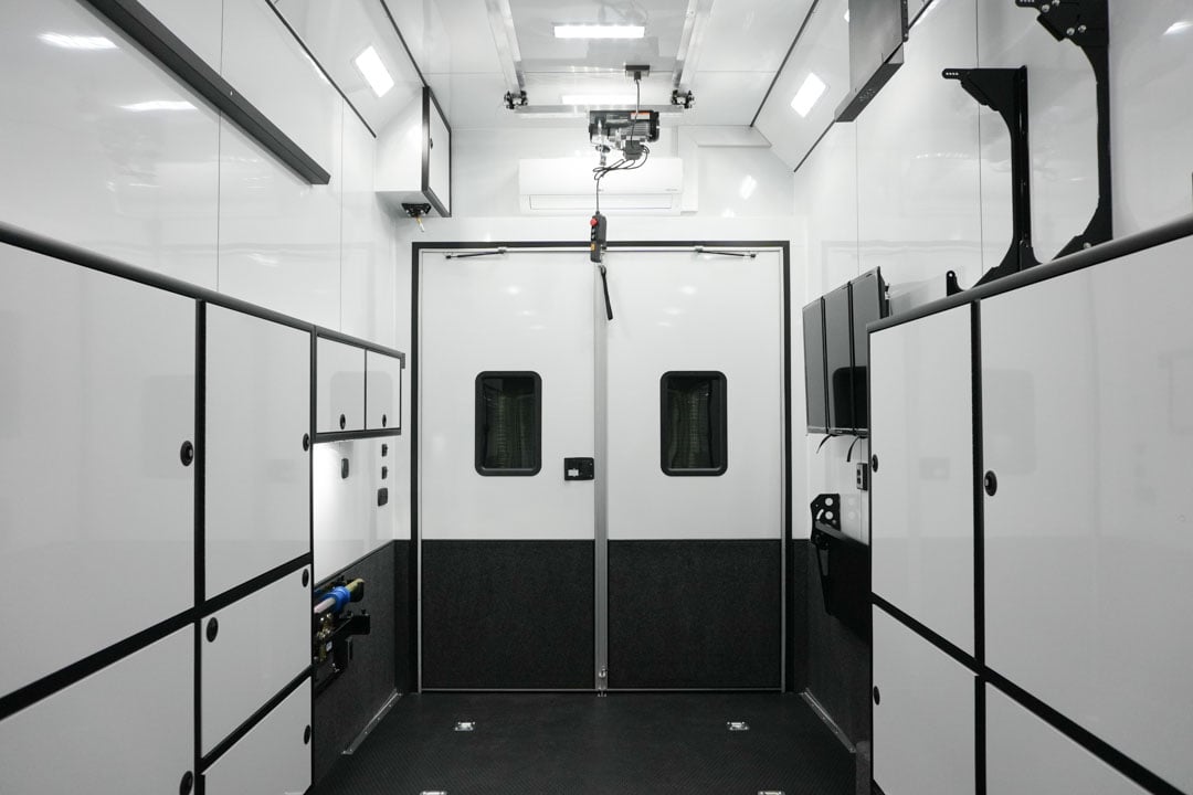 inTech Gooseneck Trailer