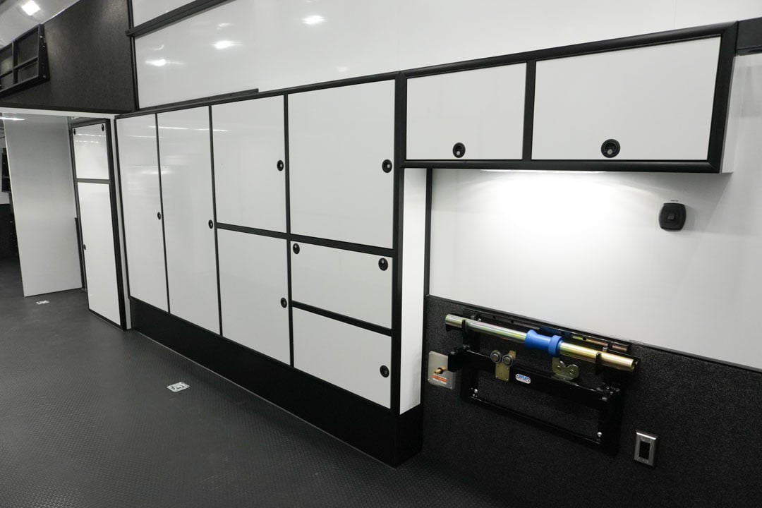 inTech Gooseneck Trailer
