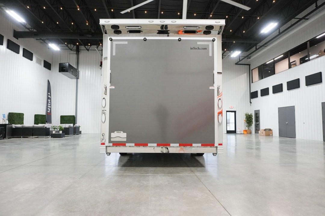 inTech Gooseneck Trailer