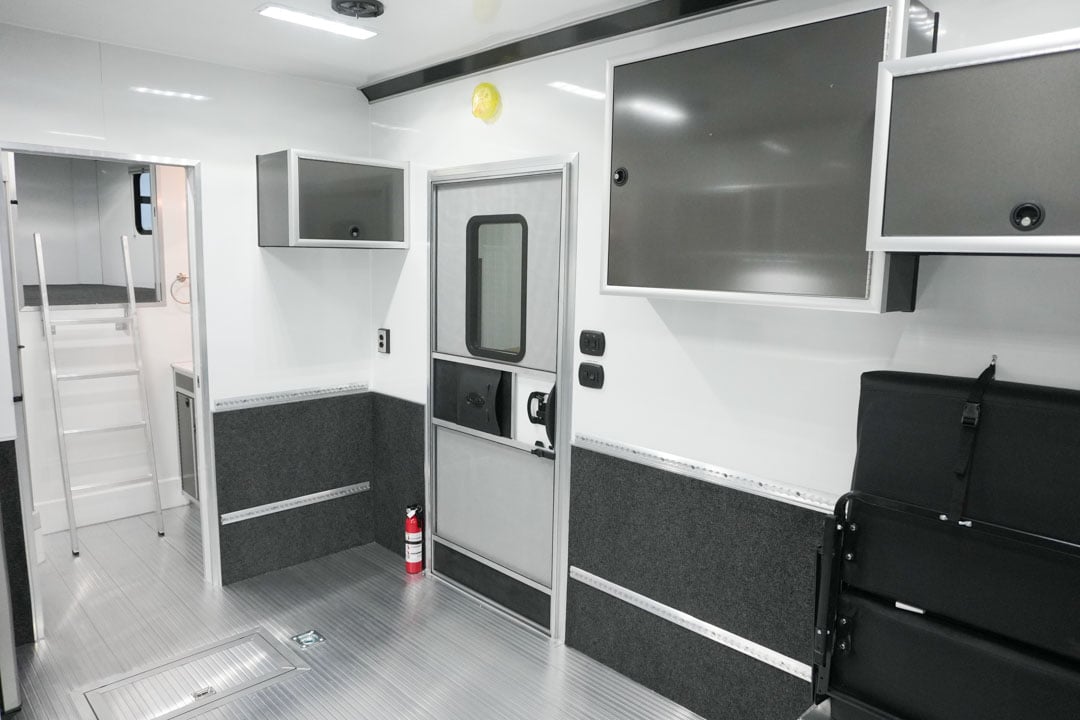 inTech Gooseneck Trailer