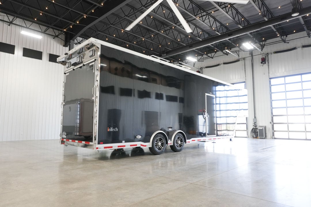 inTech Gooseneck Trailer