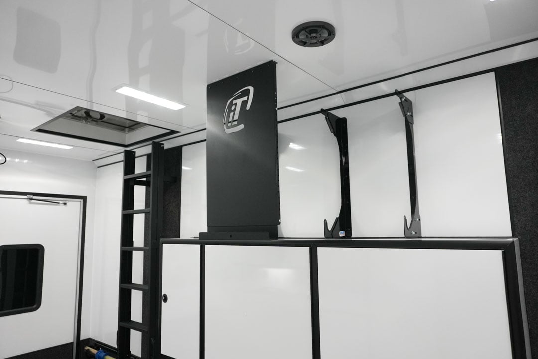 inTech Gooseneck Trailer