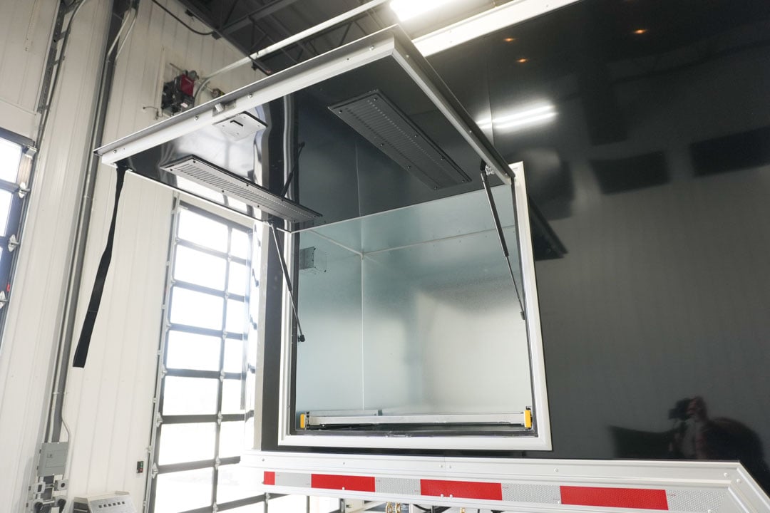 inTech Gooseneck Trailer
