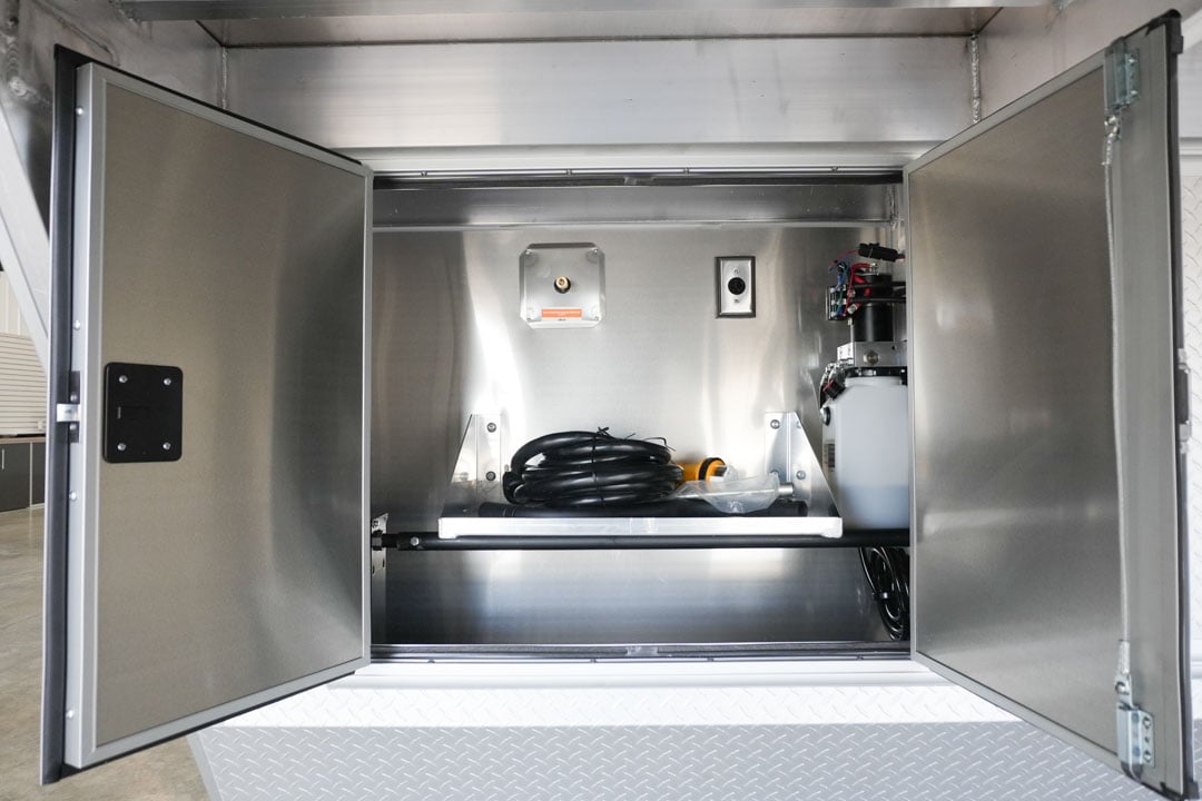 inTech Gooseneck Trailer