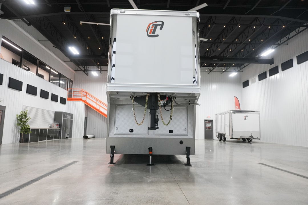 inTech Gooseneck Trailer