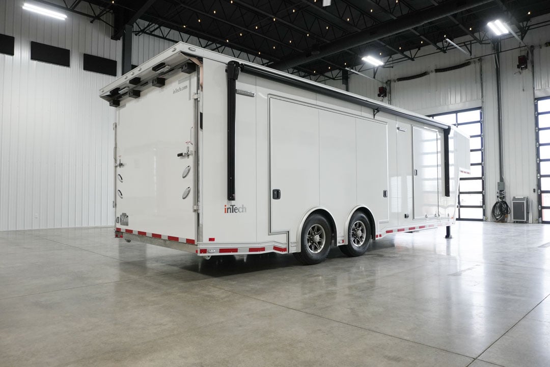 inTech Gooseneck Trailer