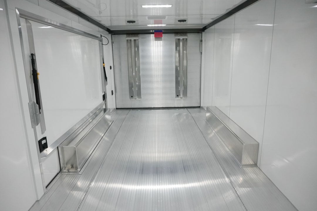 inTech Gooseneck Trailer