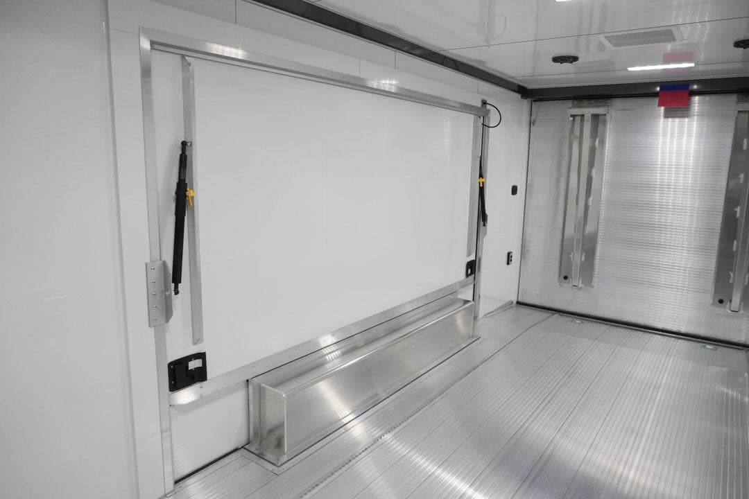 inTech Gooseneck Trailer