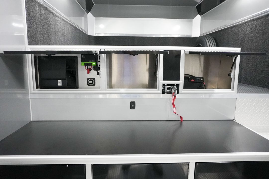 inTech Gooseneck Trailer