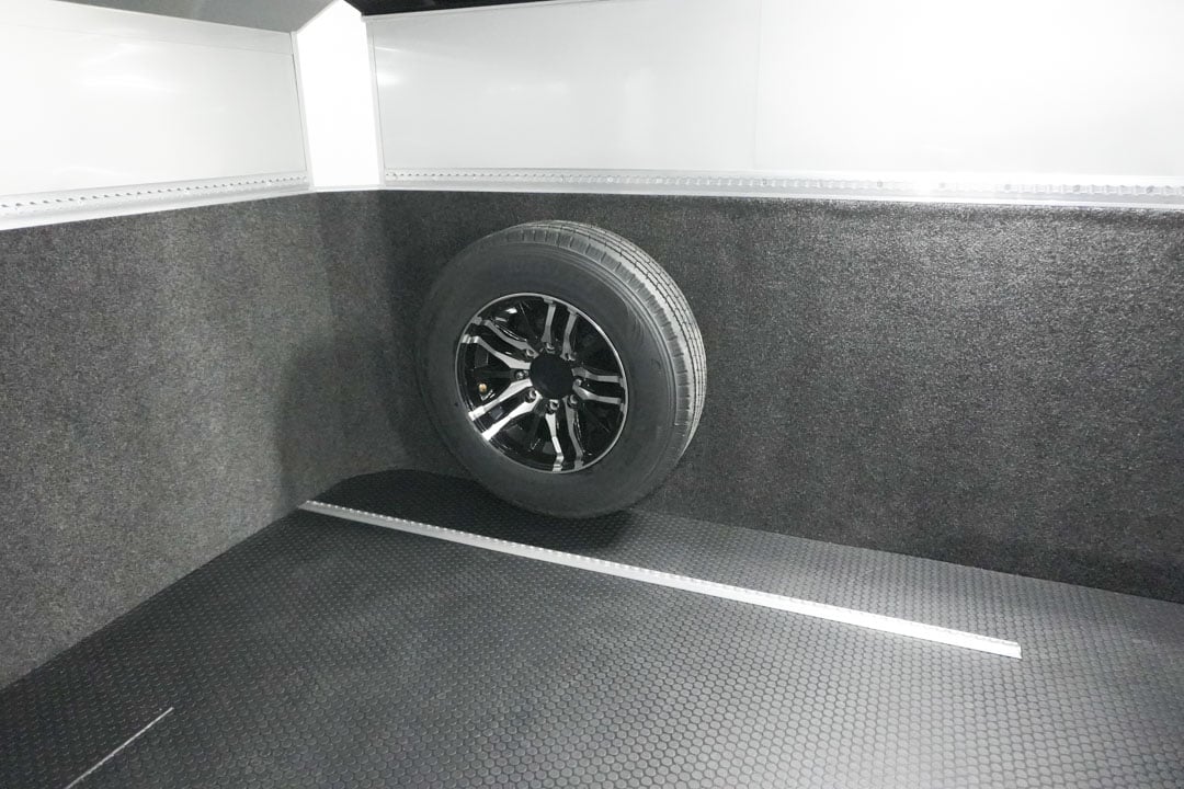 inTech Gooseneck Trailer