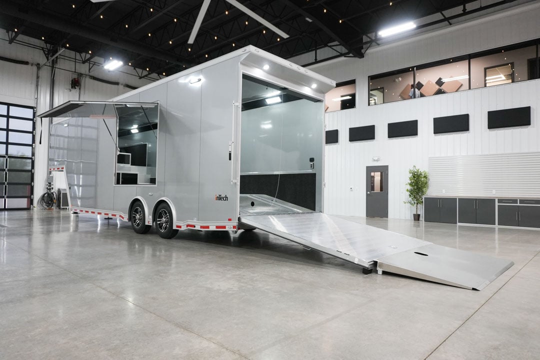 inTech Gooseneck Trailer