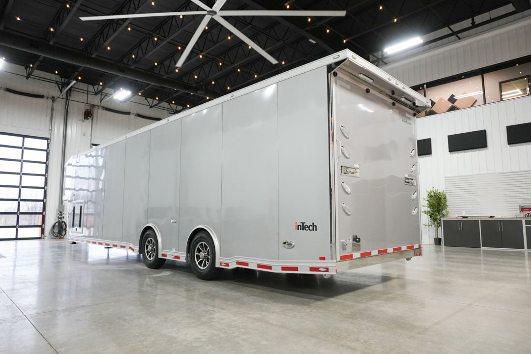 inTech Gooseneck Trailer