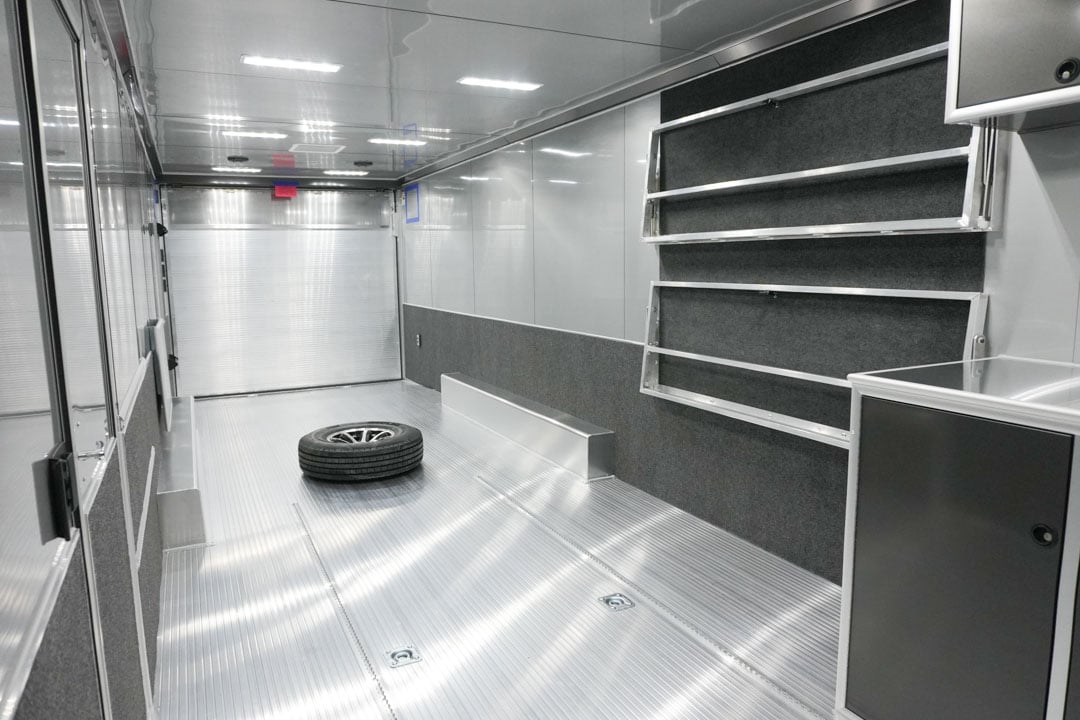 inTech Gooseneck Trailer