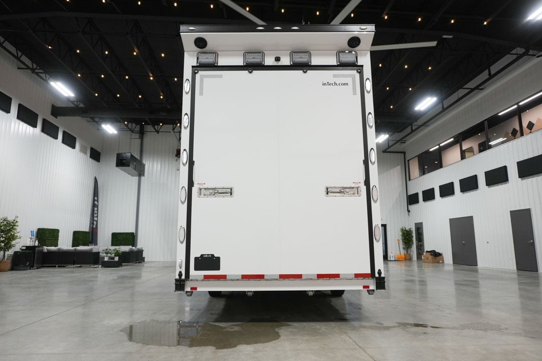 inTech Gooseneck Trailer