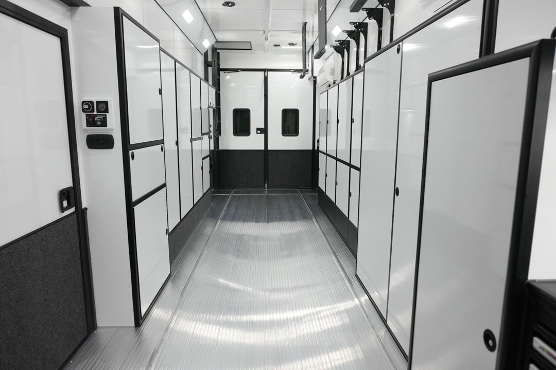inTech Gooseneck Trailer