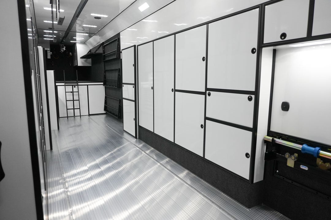 inTech Gooseneck Trailer