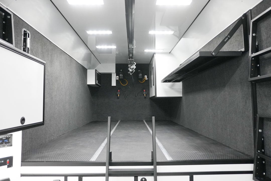 inTech Gooseneck Trailer