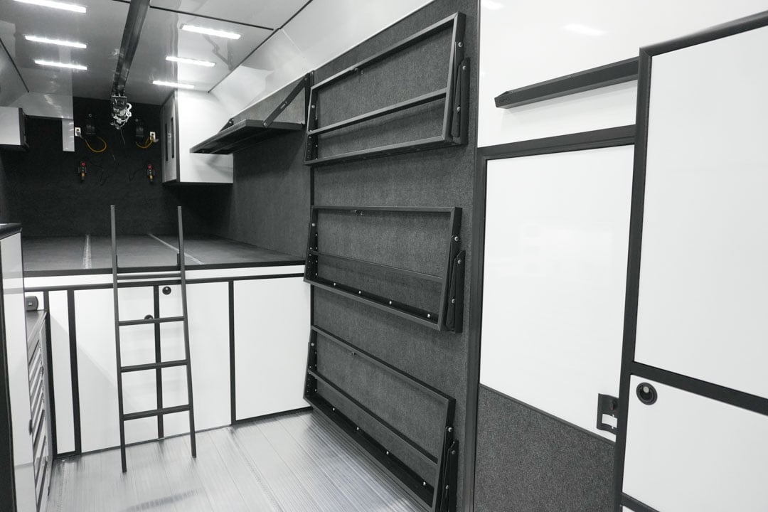 inTech Gooseneck Trailer